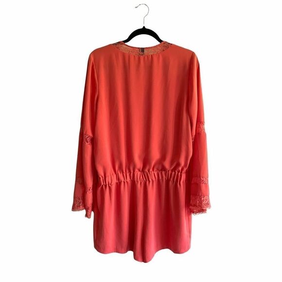 MARCIANO Long Sleeve V-Neck Shorts Romper Lace Detail Coral / Melon 10 - Picture 2 of 6